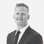 Lawyer_MacLean_Picture - Pearsall Marshall LLP